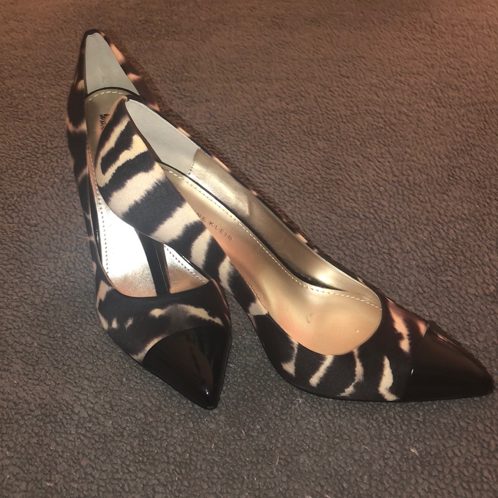Shoes/Pumps